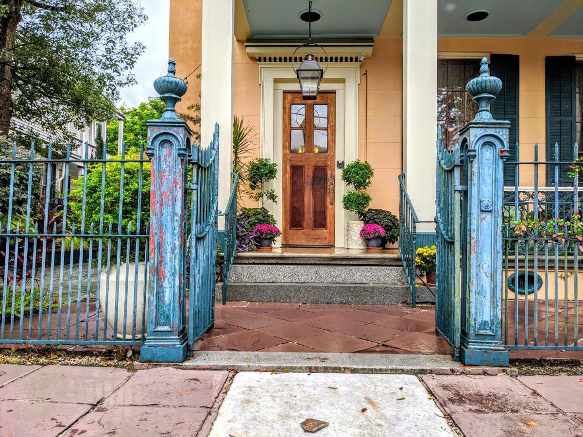 Parisian Courtyard Inn New Orleans Exterior photo